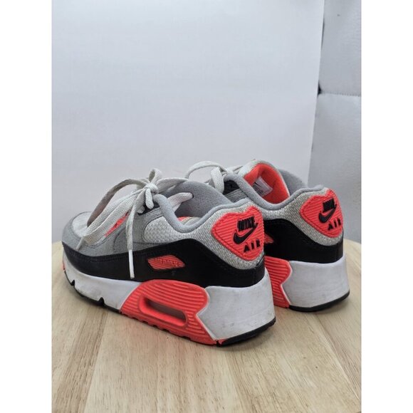 Nike Air Max 90 Toddler Size 13C Red/White/Dark Gray Sneakers DC8332-100 - Picture 7 of 9